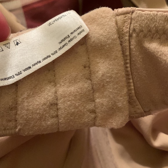 Lilyette 36 DDD beige satin underwire bra three hook padded adjustable strap - Picture 5 of 9